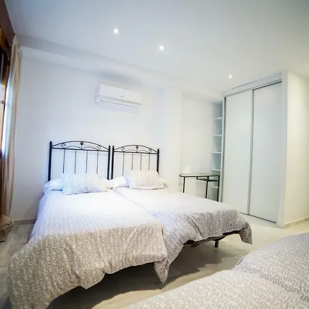 Casa Grande En Casco Historico * Córdoba